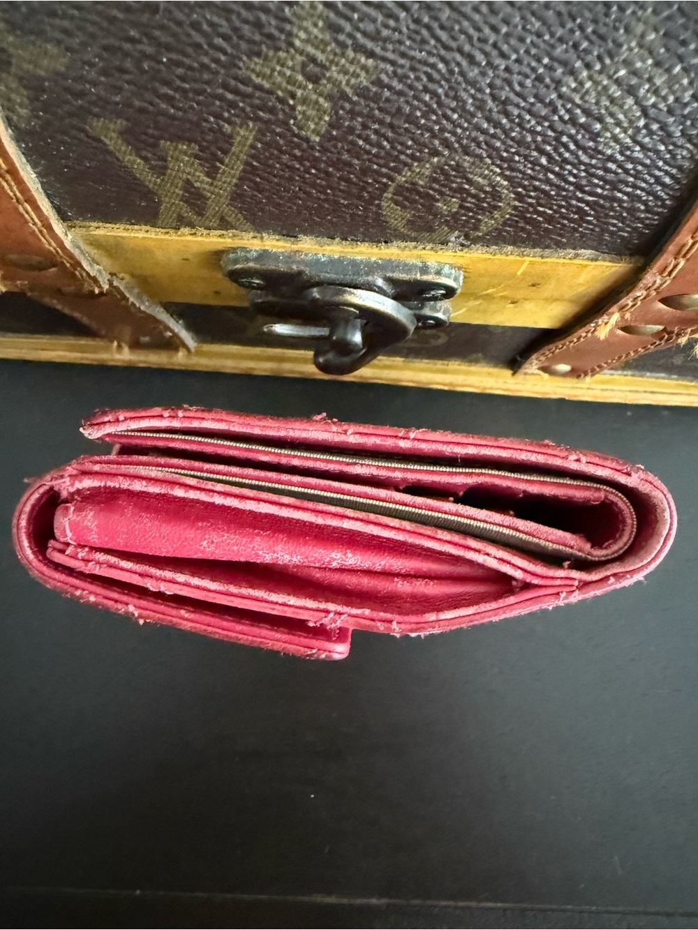 CHANEL Quilted Leather Wallet with CC Logo - Picture 9 of 9